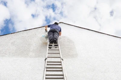Peinture extérieure à Davron — façades et ravalement